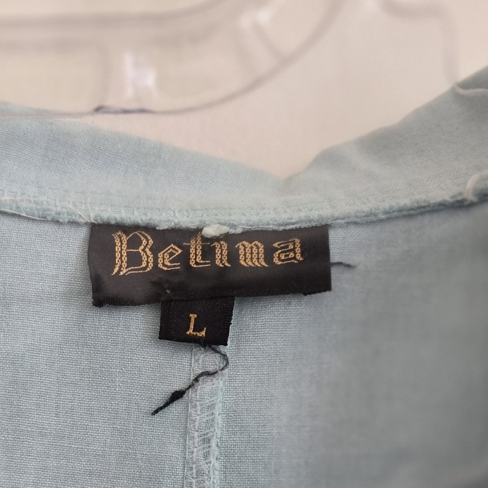 Vintage 90's Western Style Light Blue Embroidered Women's Button Up - Picture 2 of 6